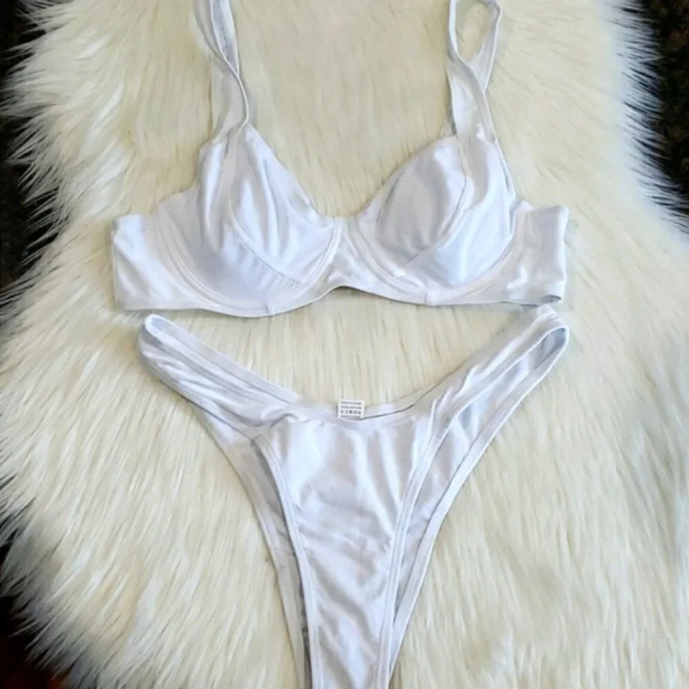 New White Underwire Top with High Cut Legs Bikini Set